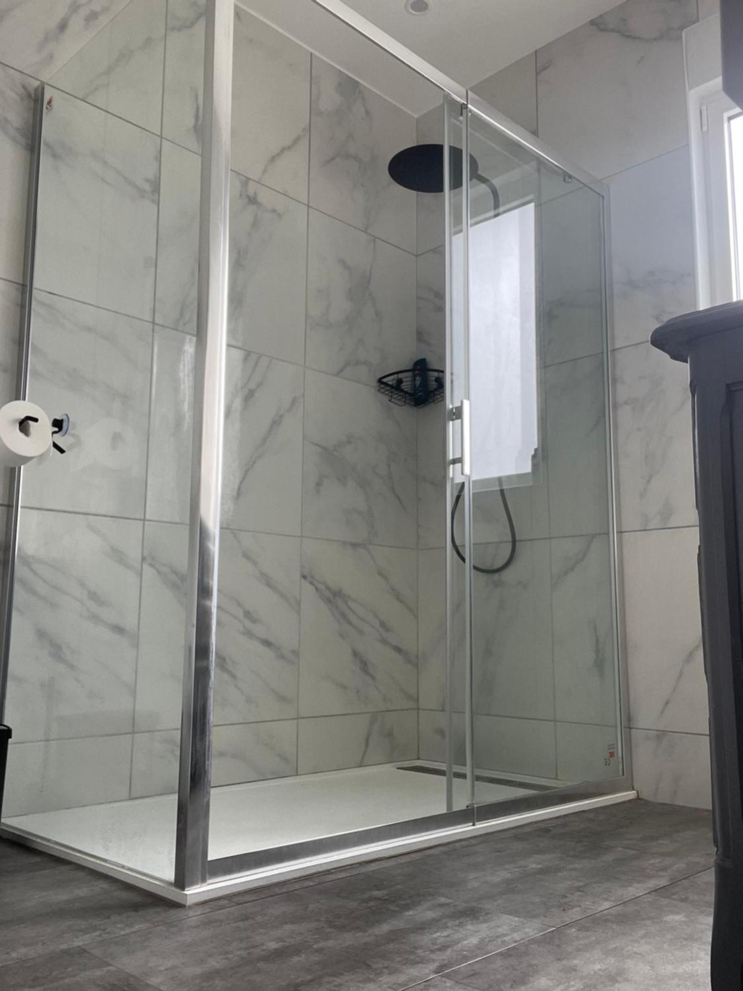 Time Capsule Hotell Arras Eksteriør bilde